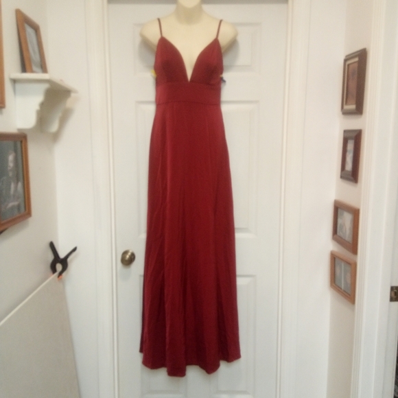 🆕 Lulu's Red👗size Small💕 Beautiful & elegant - Picture 2 of 12